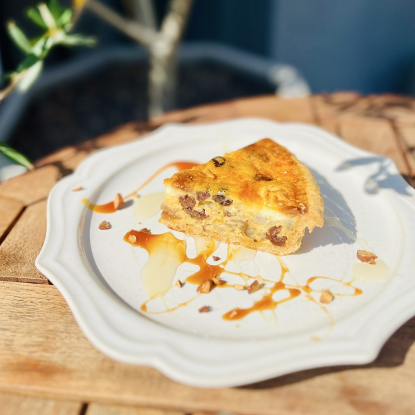 ドライフルーツとクリームチーズのハニーキッシュ